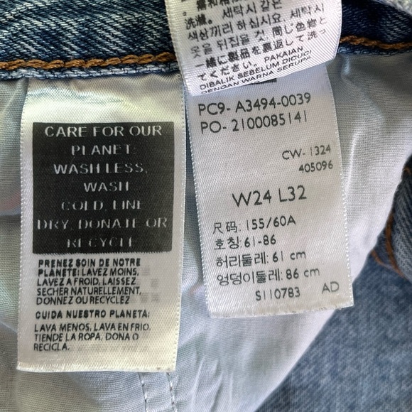 Levi's Baggy Dad Women's Jeans Mid Rise Straight Leg Finished Hem | Blue ] 24x30 - Picture 14 of 15